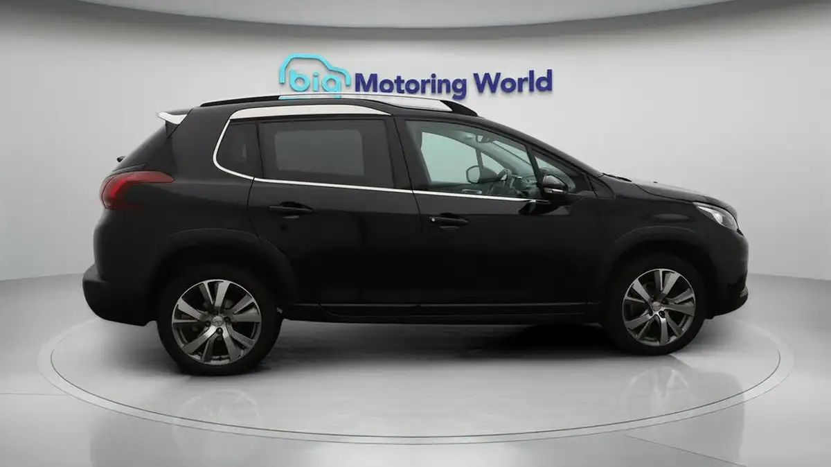 2019-peugeot-2008-suv-12-puretech-allure-130bhp-big-8