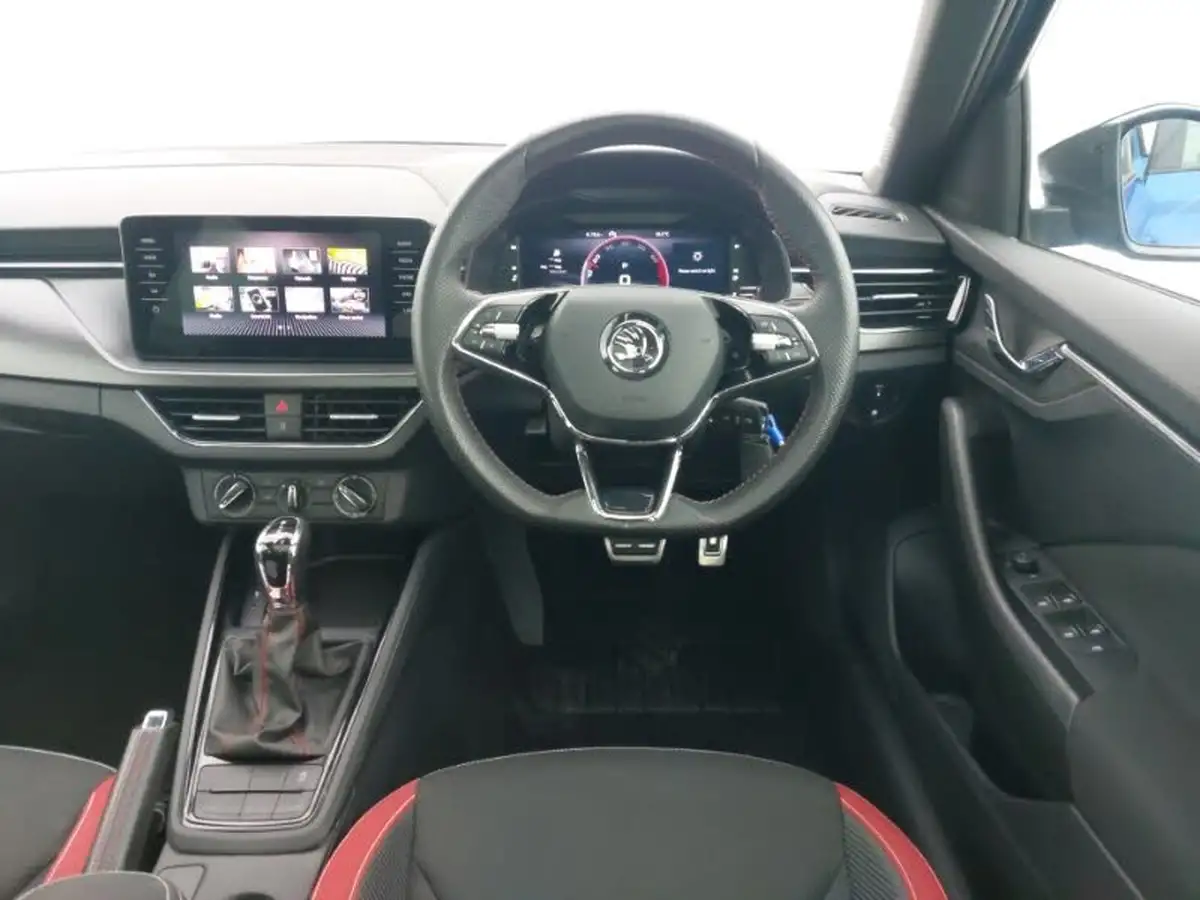 2022-skoda-kamiq-10-tsi-monte-carlo-111ps-dsg-big-6