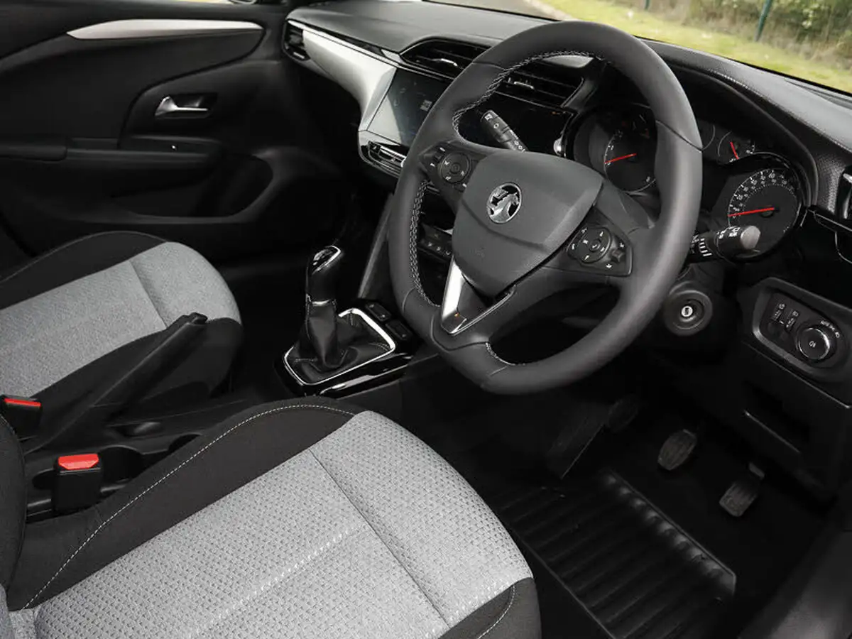 2024-vauxhall-corsa-12i-design-big-8