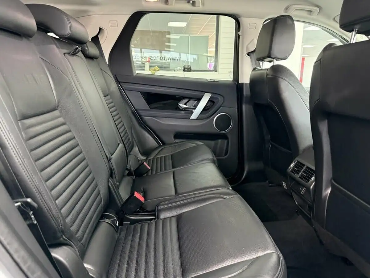 2021-land-rover-discovery-sport-20-d165-s-big-4