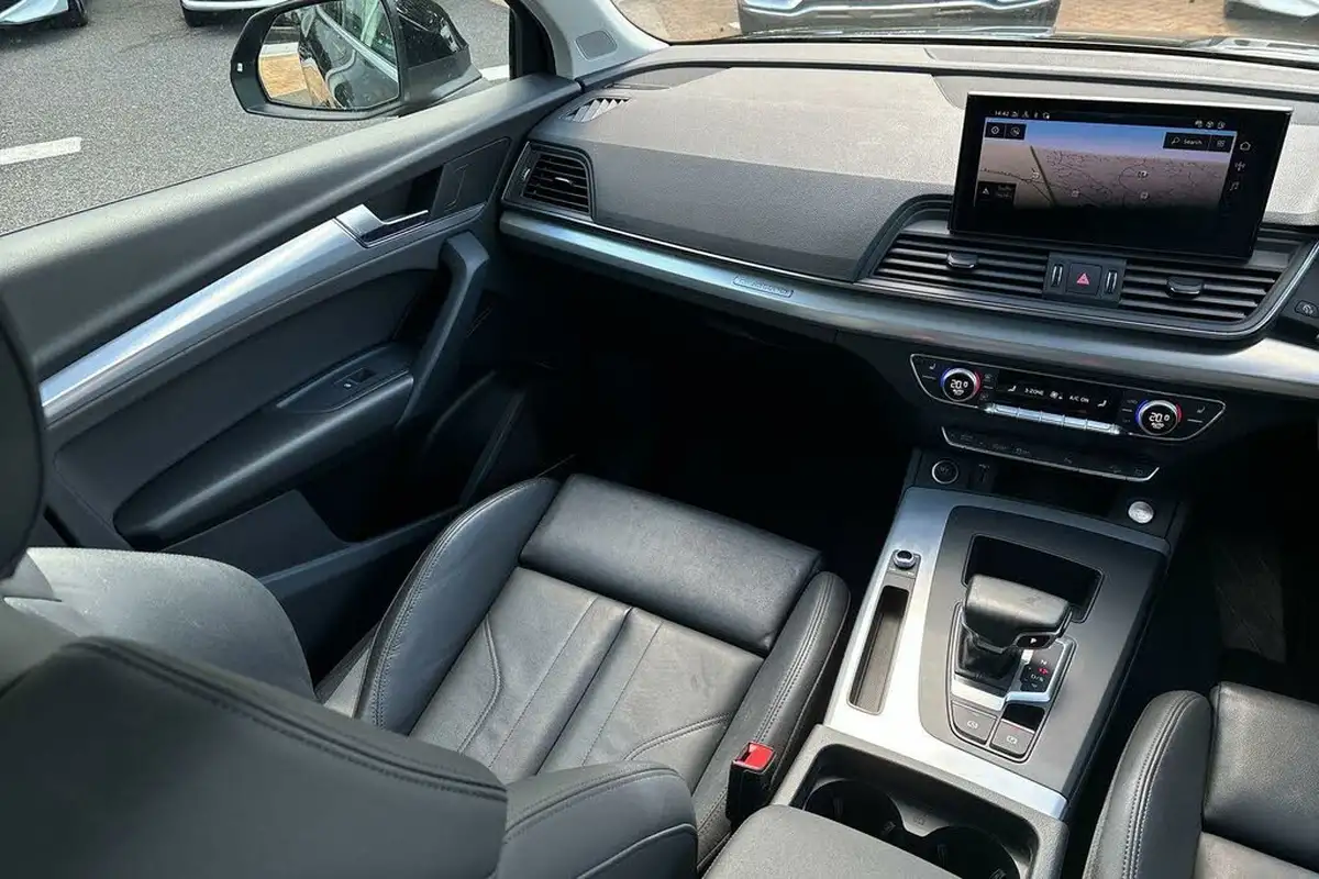 2022-audi-q5-20-45-tfsi-sportback-big-32