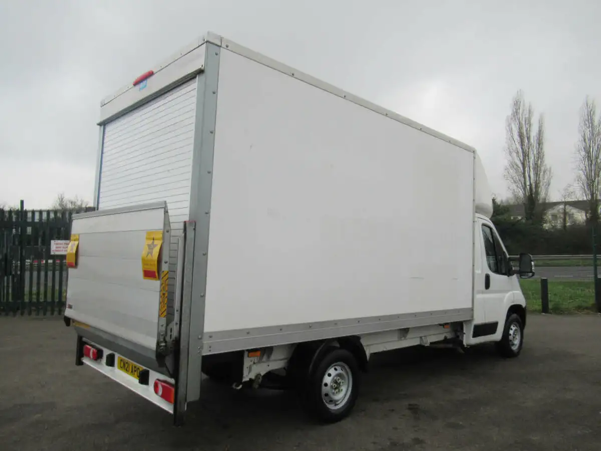 2021-citroen-relay-22bluehdi-35-l3-x-140eu6dt-chassis-cab-big-9