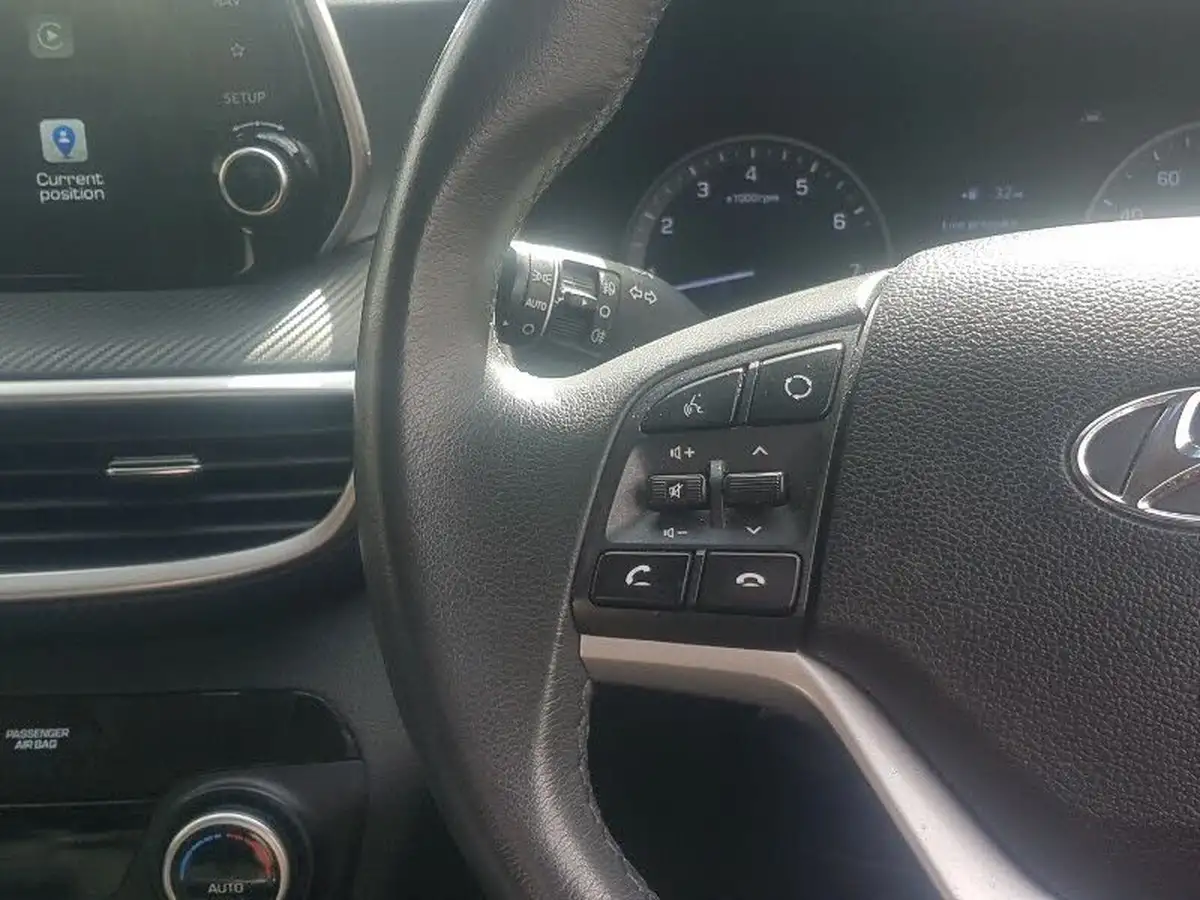 2019-hyundai-tucson-16-gdi-se-nav-big-11