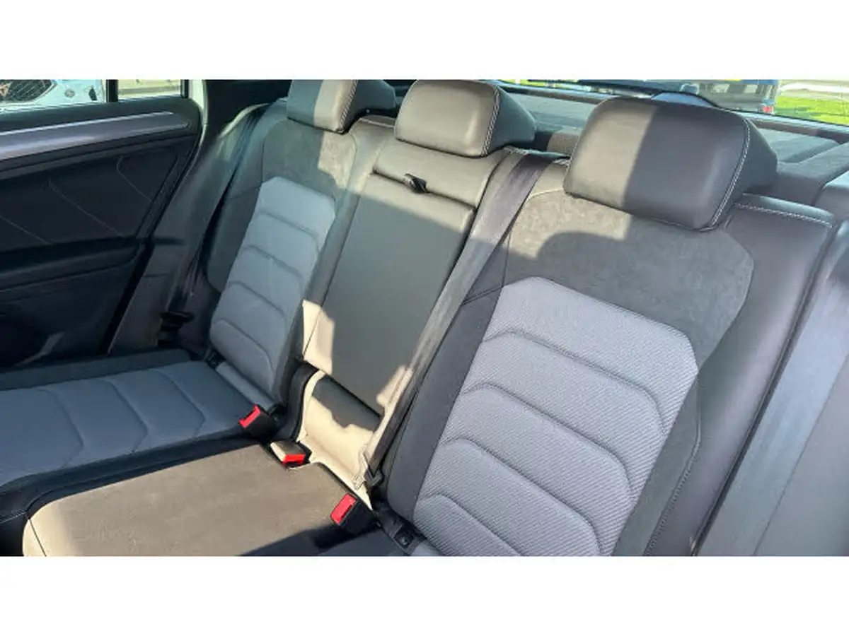 2020-volkswagen-tiguan-20tdi-r-line-tech-150ps-dsg-big-15