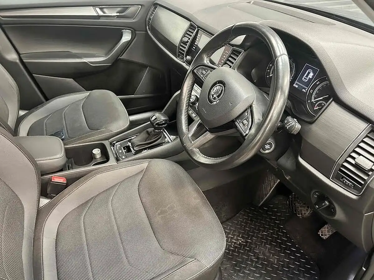 2017-skoda-kodiaq-20tdi-se-5-seatsss-dsg-big-7