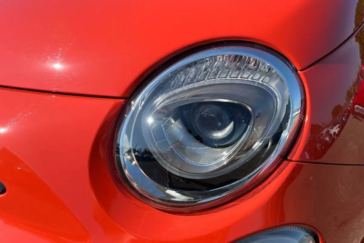 2022-fiat-500-10-dolcevita-big-20
