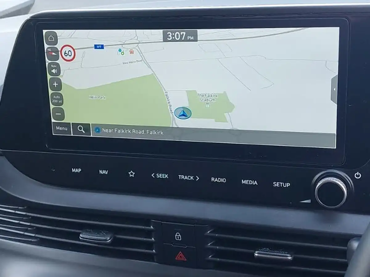 2024-hyundai-bayon-10-t-gdi-premium-100ps-48-volt-mhev-dct-big-13