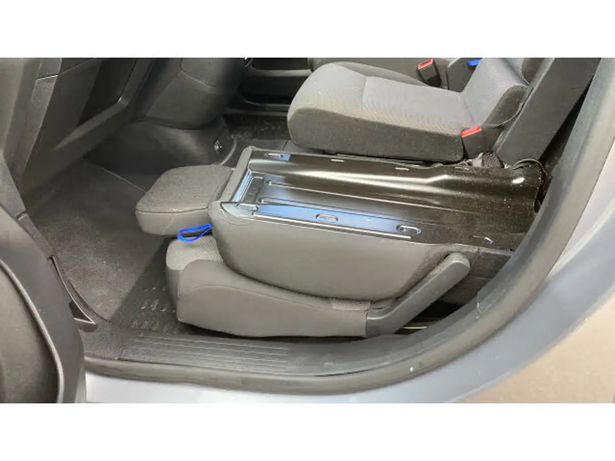 2021-citroen-berlingo-15bluehdi-1000-driver-130pseu6dt-e-ss-eat8-big-30