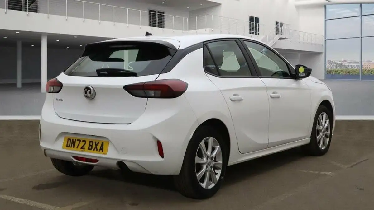 2023-vauxhall-corsa-12i-design-big-3