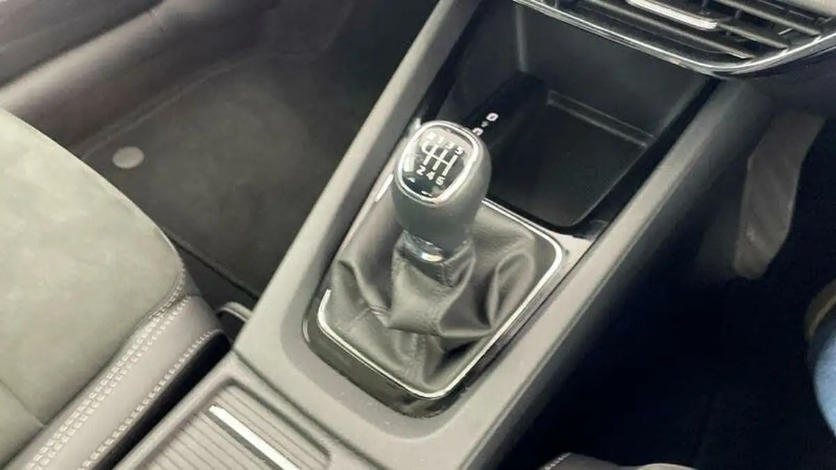 2023-skoda-octavia-15-tsi-se-l-hatchback-big-6