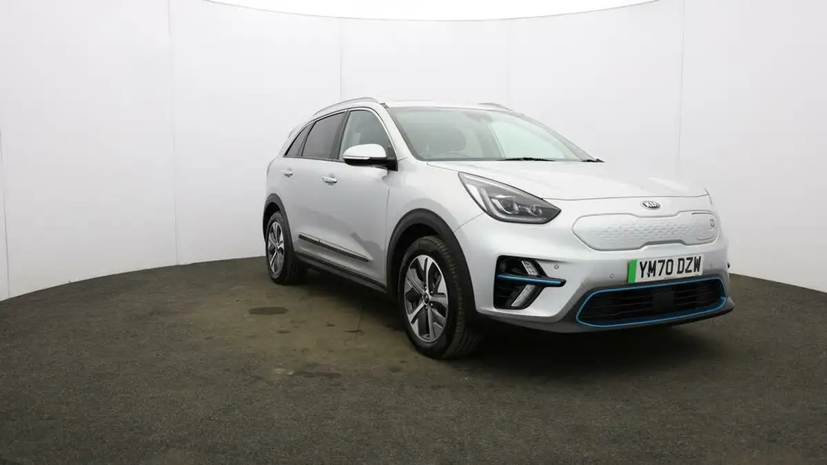 2021-kia-e-niro-ev-4-big-38
