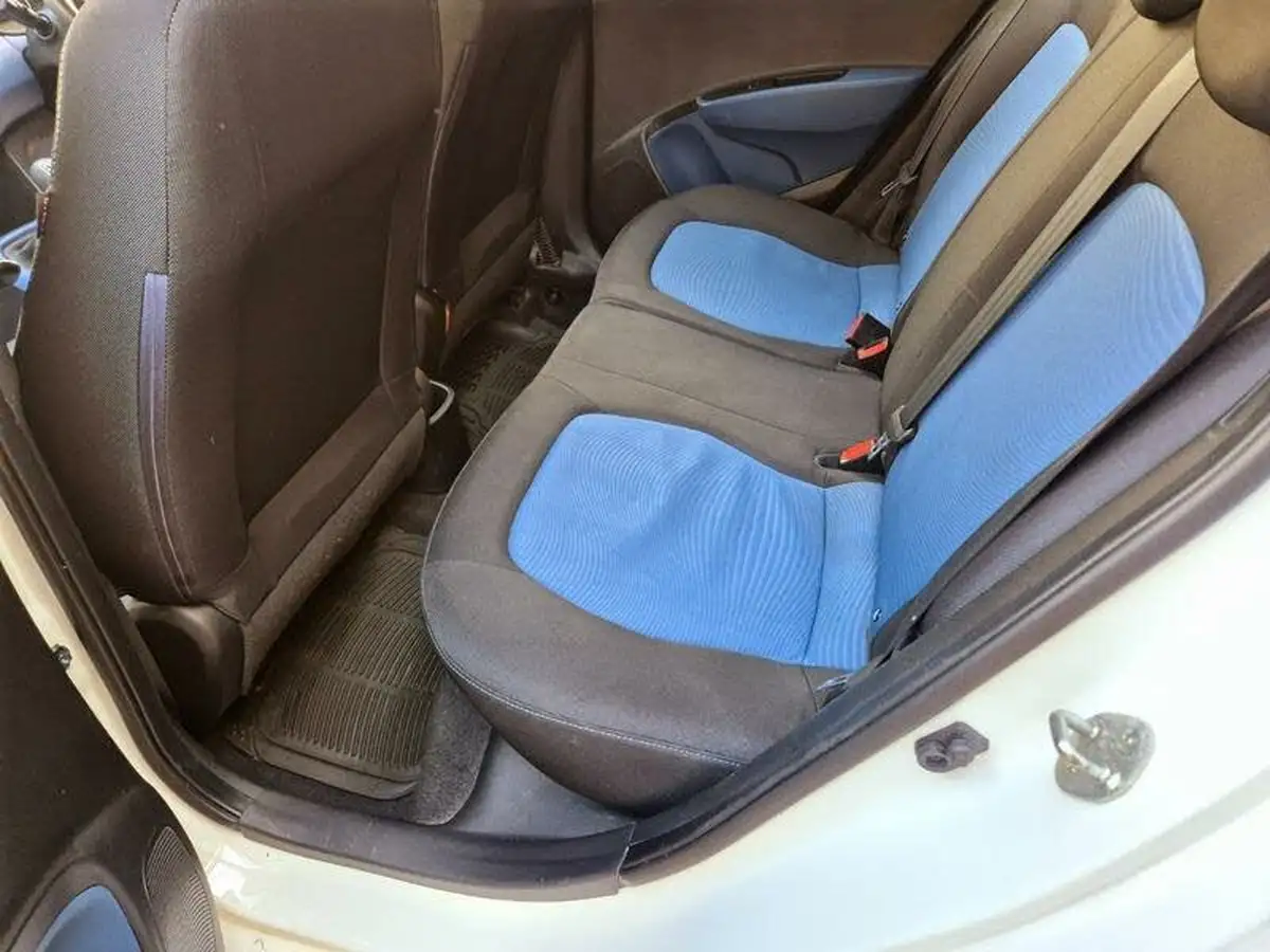 2014-hyundai-i10-12-se-big-12