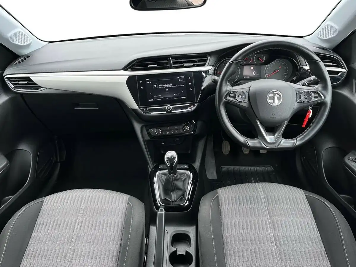 2021-vauxhall-corsa-12i-se-premium-big-5
