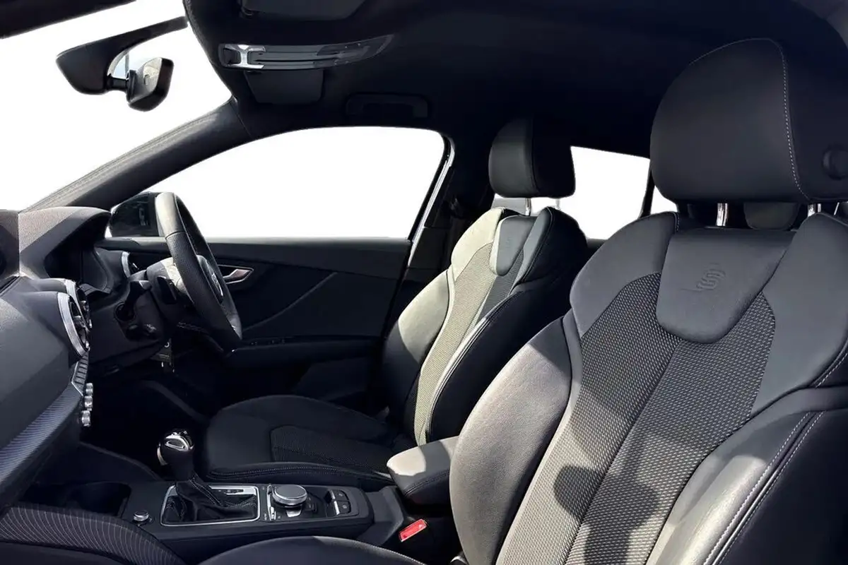 2023-audi-q2-15-35-tfsi-black-edition-s-tronic-big-15