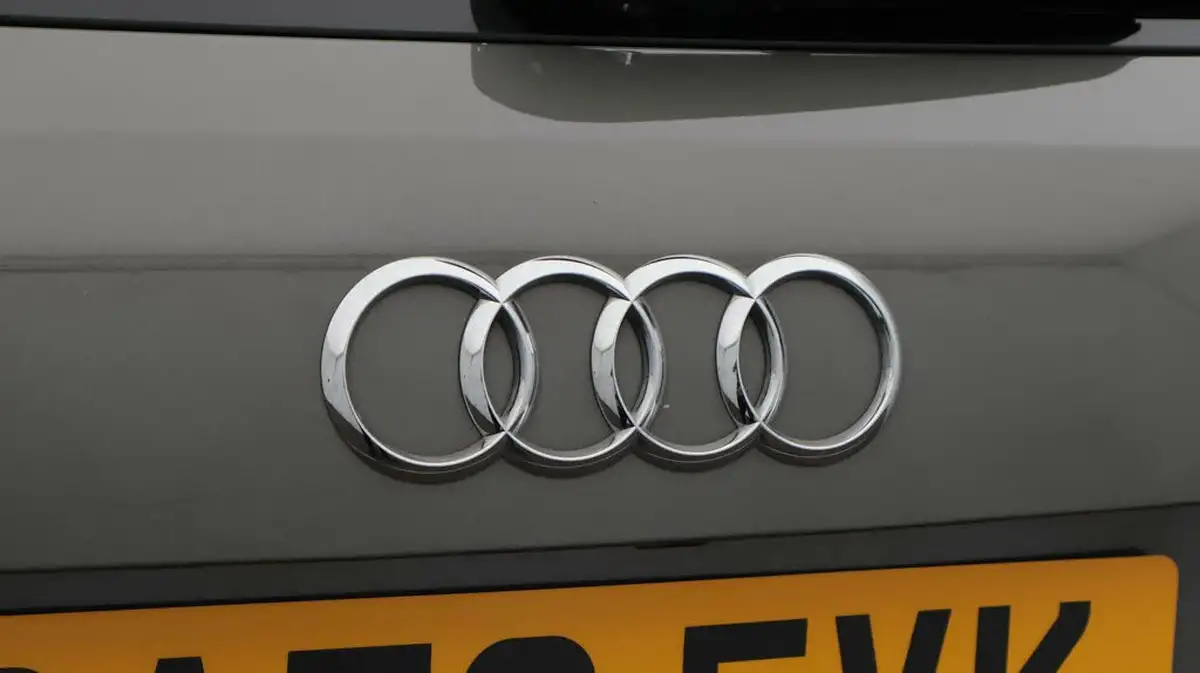 2023-audi-a1-10-30-tfsi-s-line-big-22