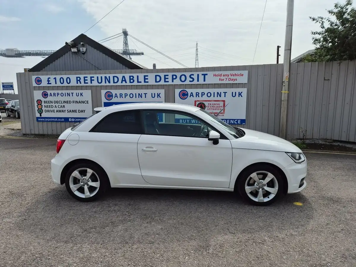 2016-audi-a1-14-tfsi-sport-hatchback-3d-big-7
