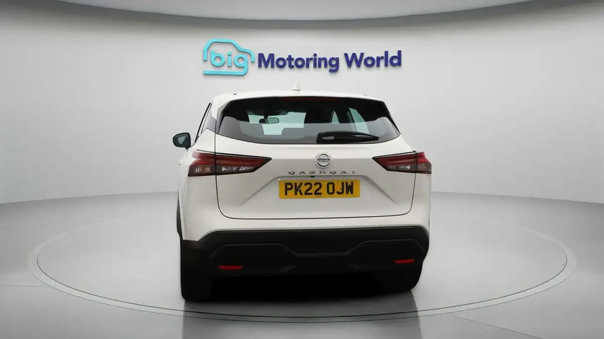 2022-nissan-qashqai-13-dig-t-acenta-premium-140ps-big-5