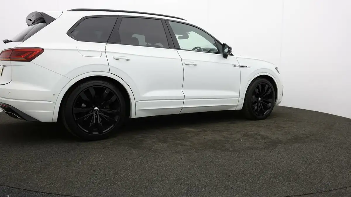 2021-volkswagen-touareg-30tdi-black-edition-286ps-big-26