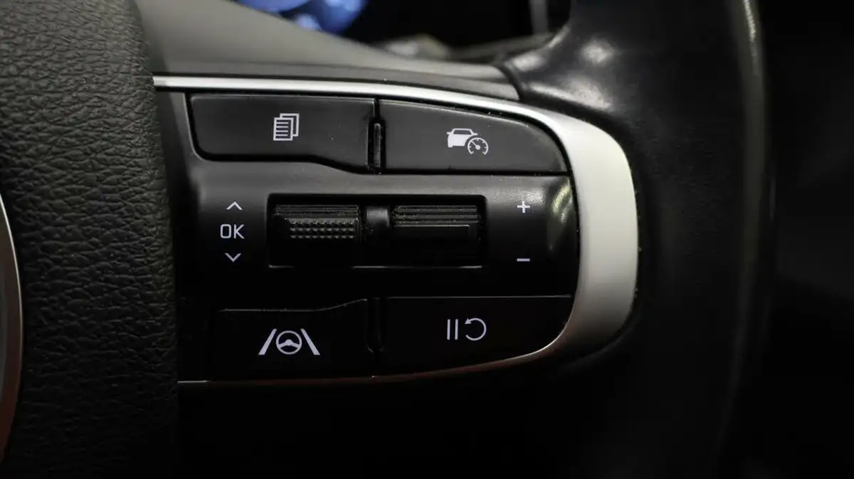 2022-kia-sportage-16-t-gdi-launch-edition-big-22