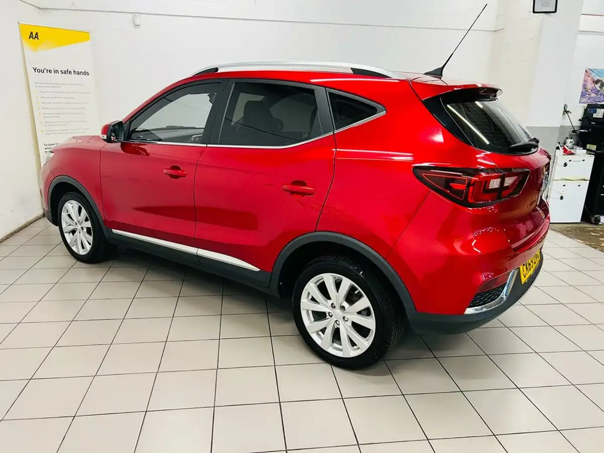 2019-mg-zs-suv-10t-gdi-excite-111ps-big-3