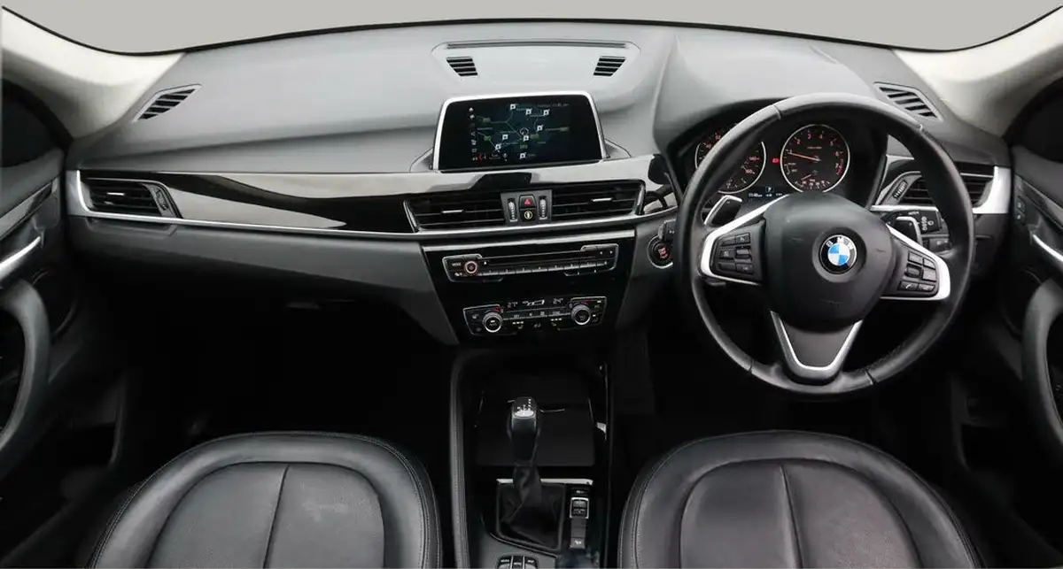 2018-bmw-x1-20-xdrive20i-xline-big-13