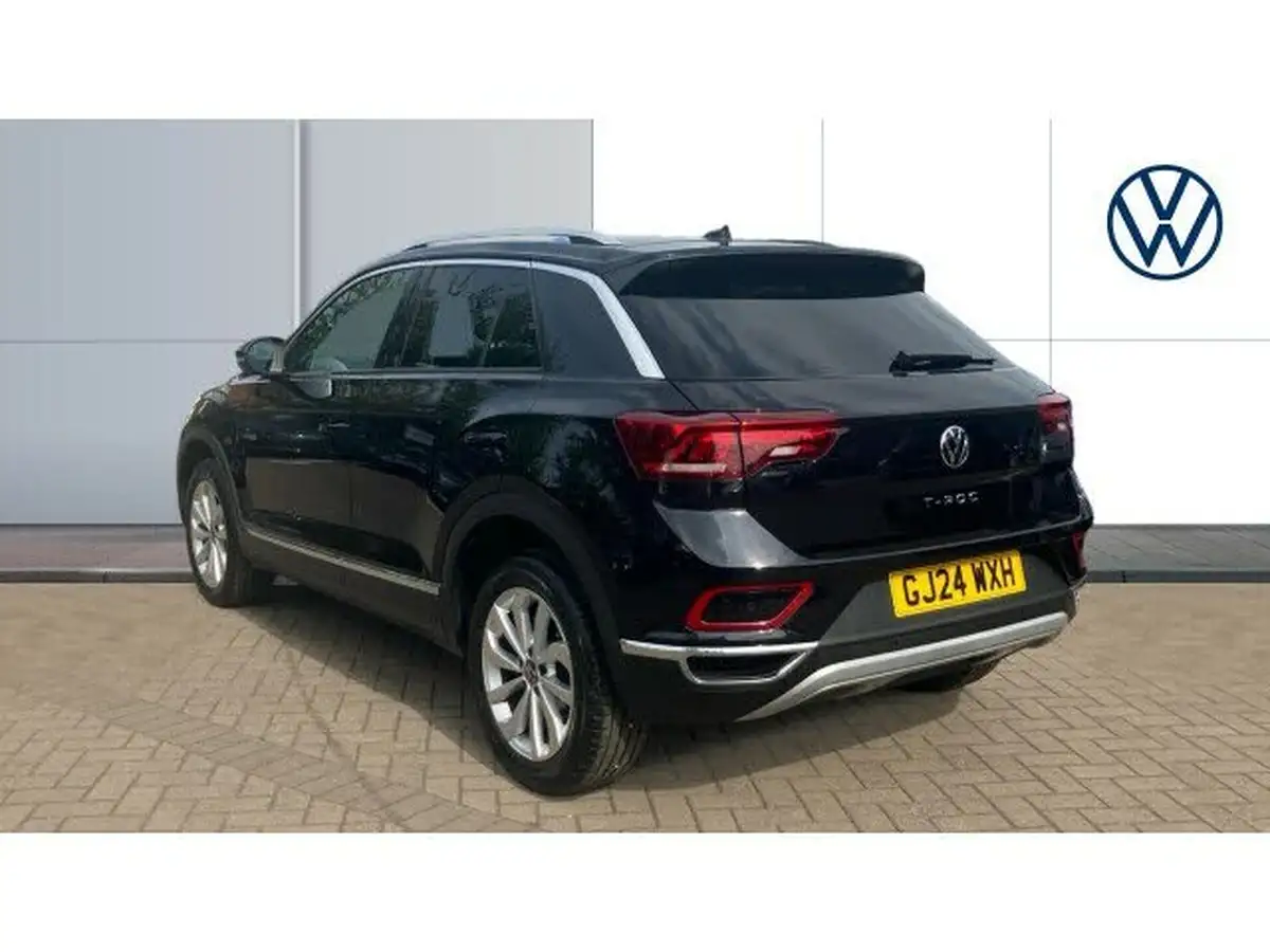 2024-volkswagen-t-roc-15-tsi-style-hatchback-5d-big-2