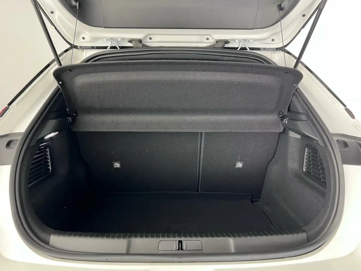 2023-vauxhall-mokka-12-gs-136ps-big-9