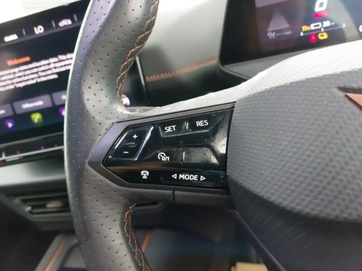 2024-cupra-born-e-v1-204ps-58kwh-big-12