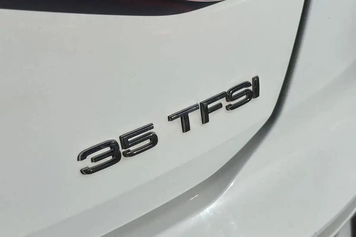 2022-audi-a3-15-35-tfsi-s-line-sportback-5d-big-36