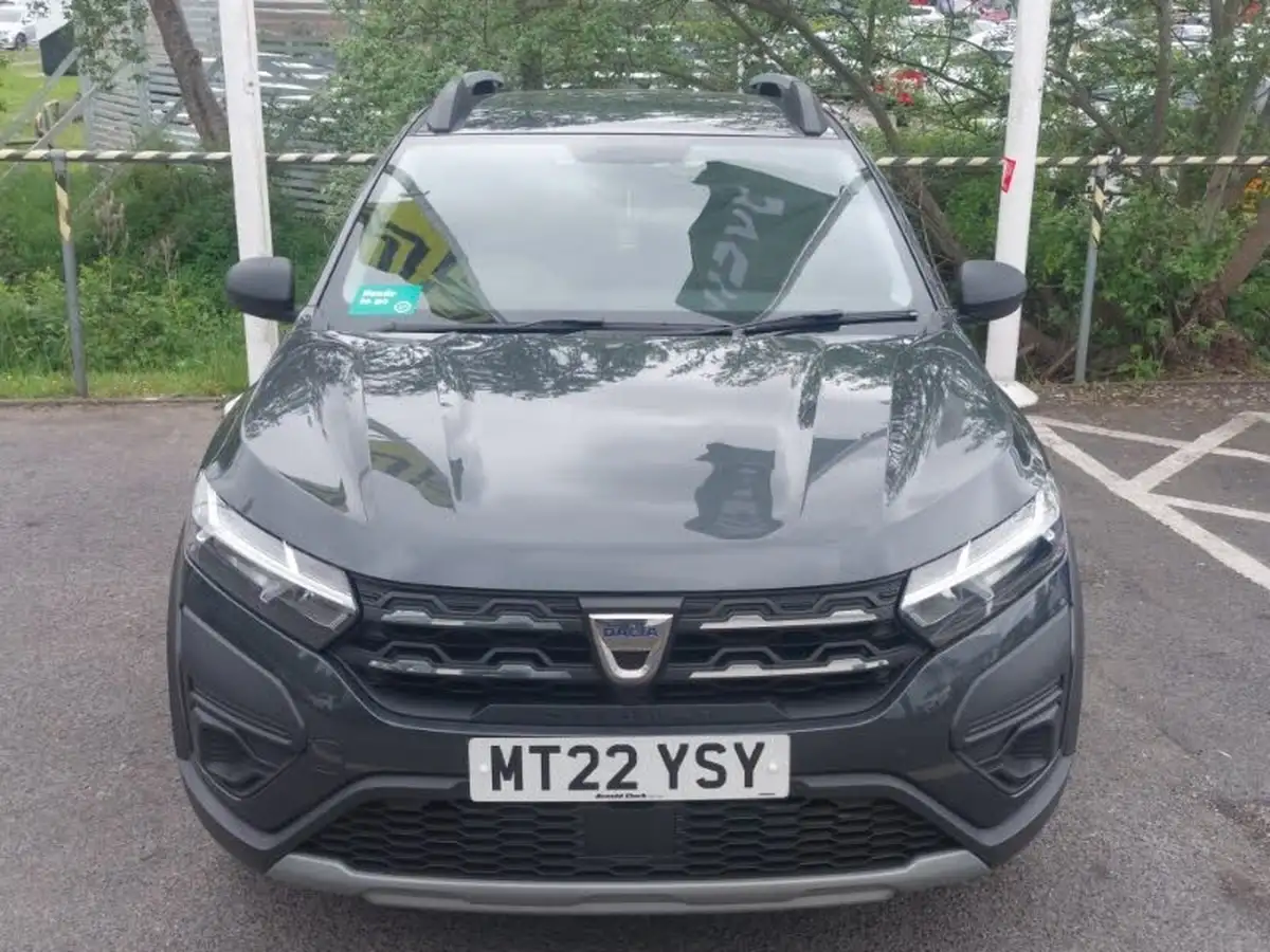 2022-dacia-sandero-stepway-10-tce-essential-90bhp-big-18