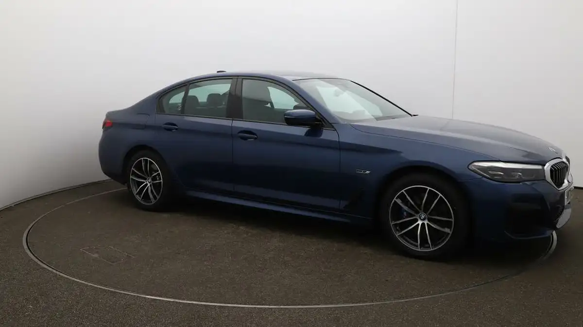 2021-bmw-5-series-20-530e-m-sport-saloon-4d-big-38