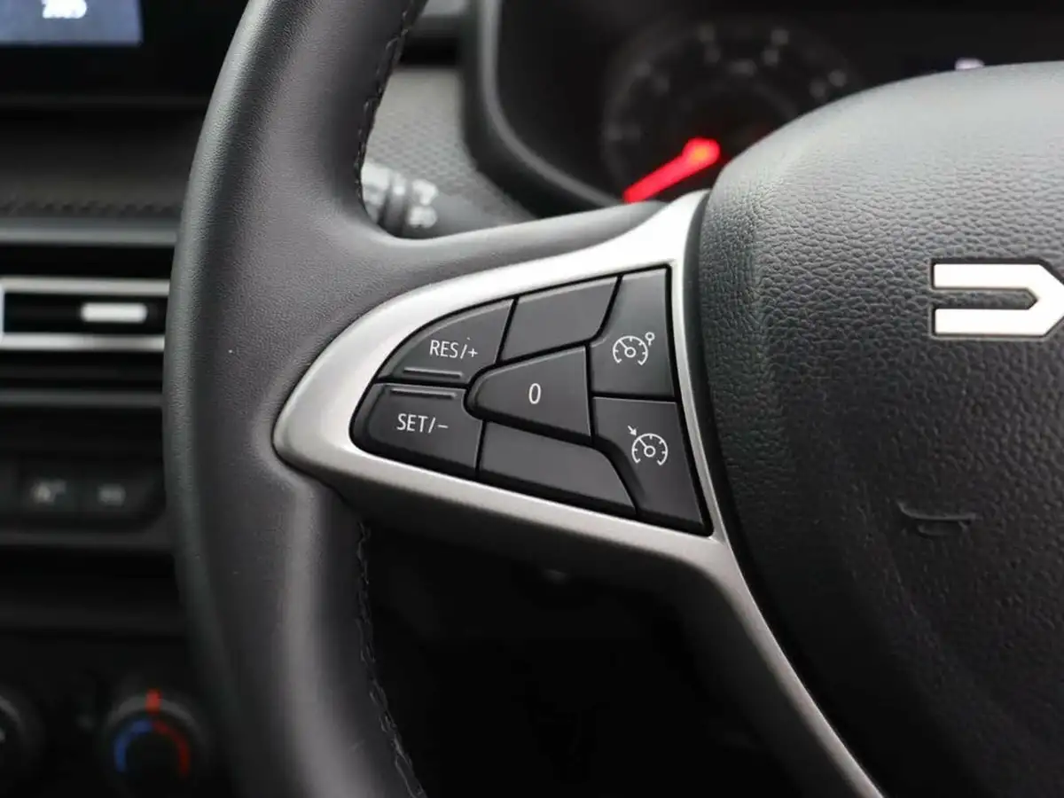 2023-dacia-sandero-10-tce-expression-90bhp-big-21