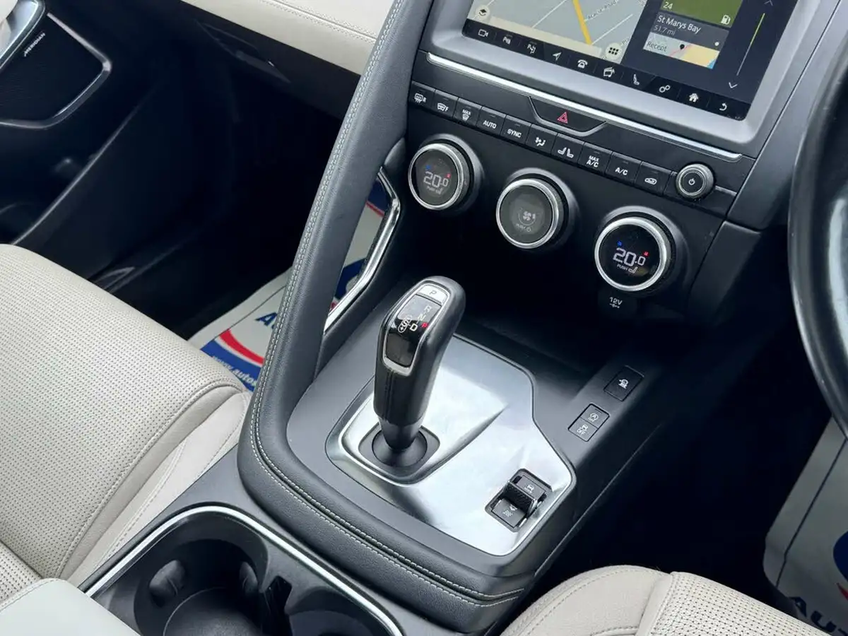 2018-jaguar-e-pace-20-i4d-r-dynamic-se-180ps-ss-big-26
