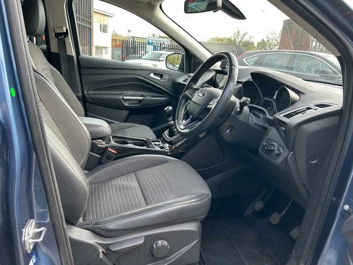 2018-ford-kuga-15t-titanium-150ps-big-14