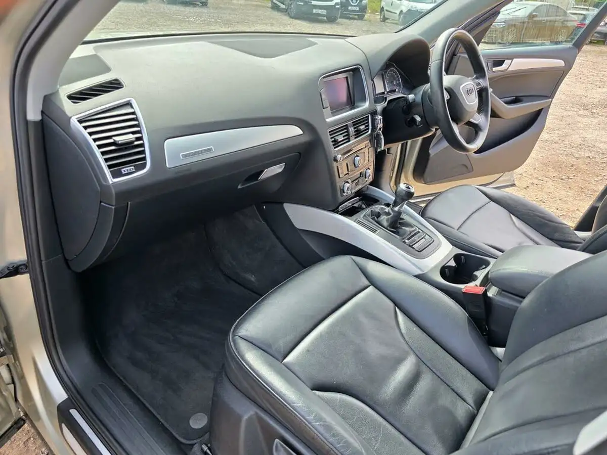 2013-audi-q5-20-quattro-se-180ps-big-47