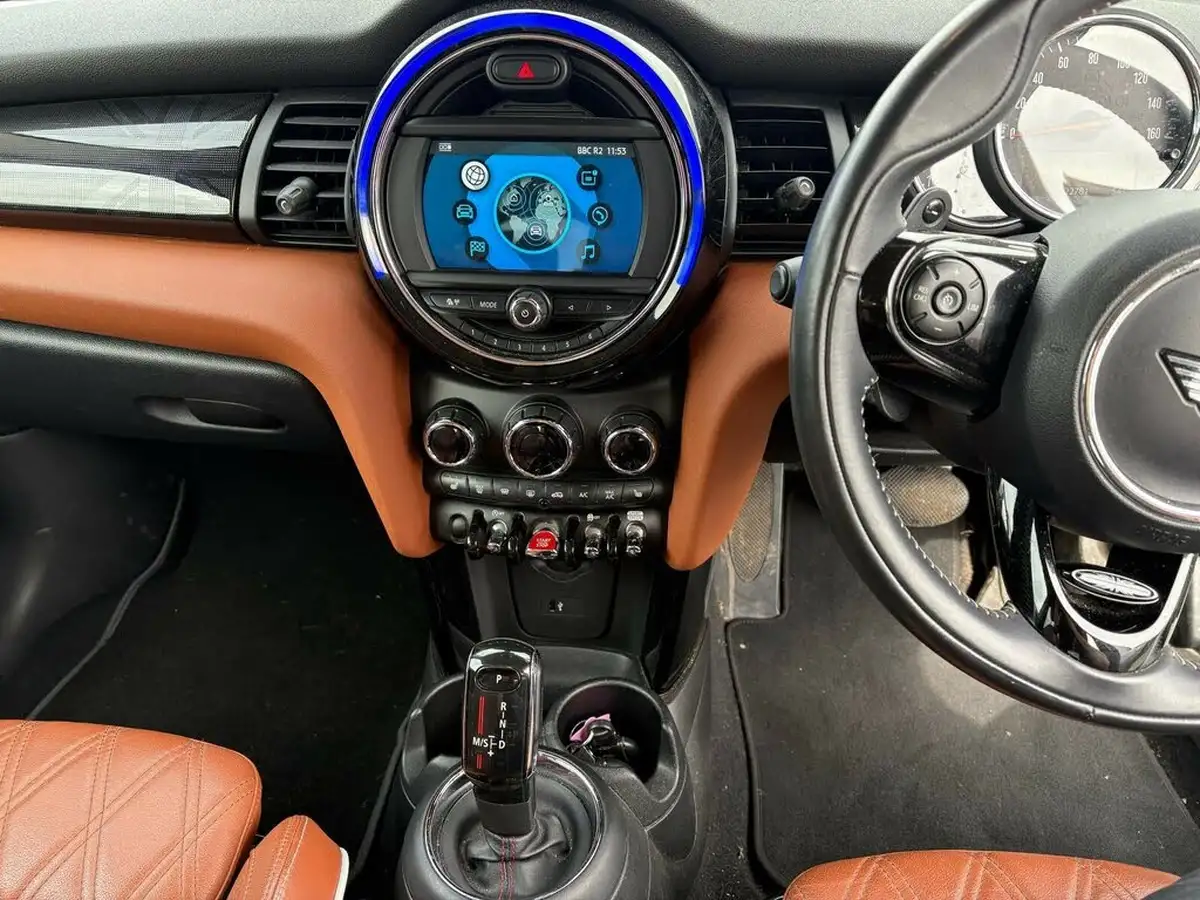 2019-mini-cooper-20-cooper-s-exclusive-189bhp-hatchback-5d-auto-big-9