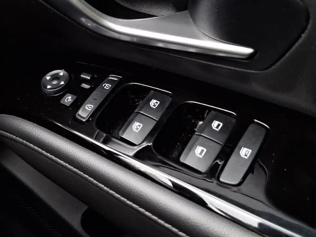 2022-hyundai-tucson-16-t-gdi-se-connect-150ps-big-11