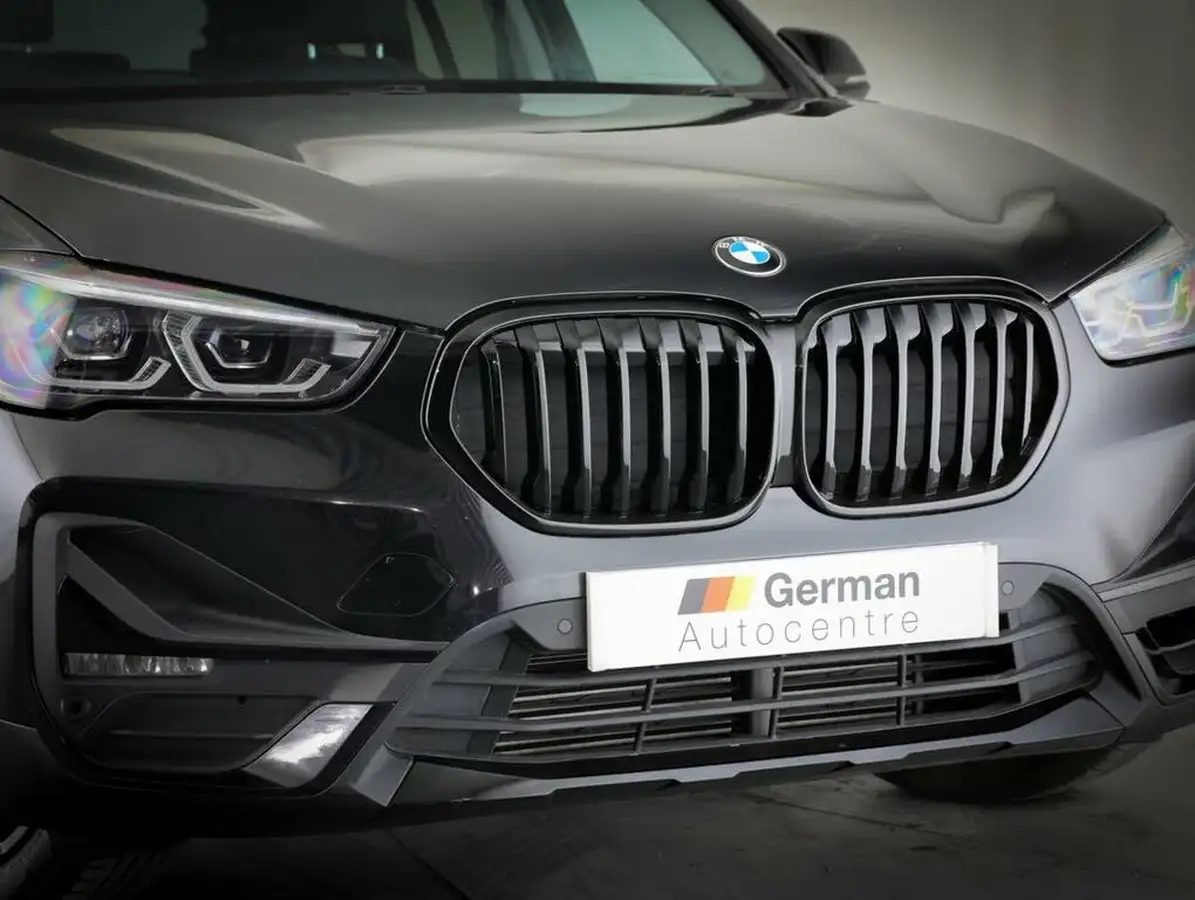 2022-bmw-x1-20-sdrive20i-xline-big-9
