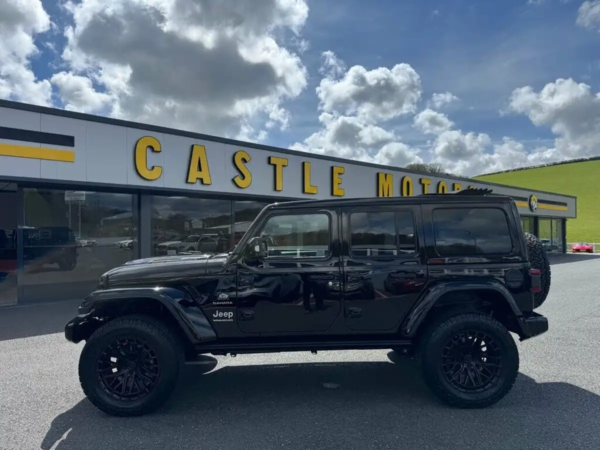 2025-jeep-wrangler-big-3