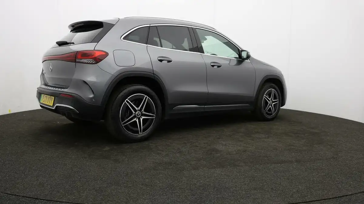 2022-mercedes-benz-eqa-e-eqa-250-amg-line-big-25