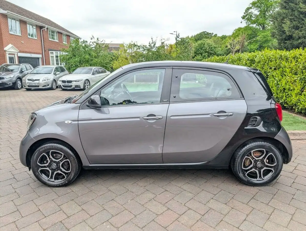 2017-smart-forfour-09-prime-90bhp-premium-plusss-big-11