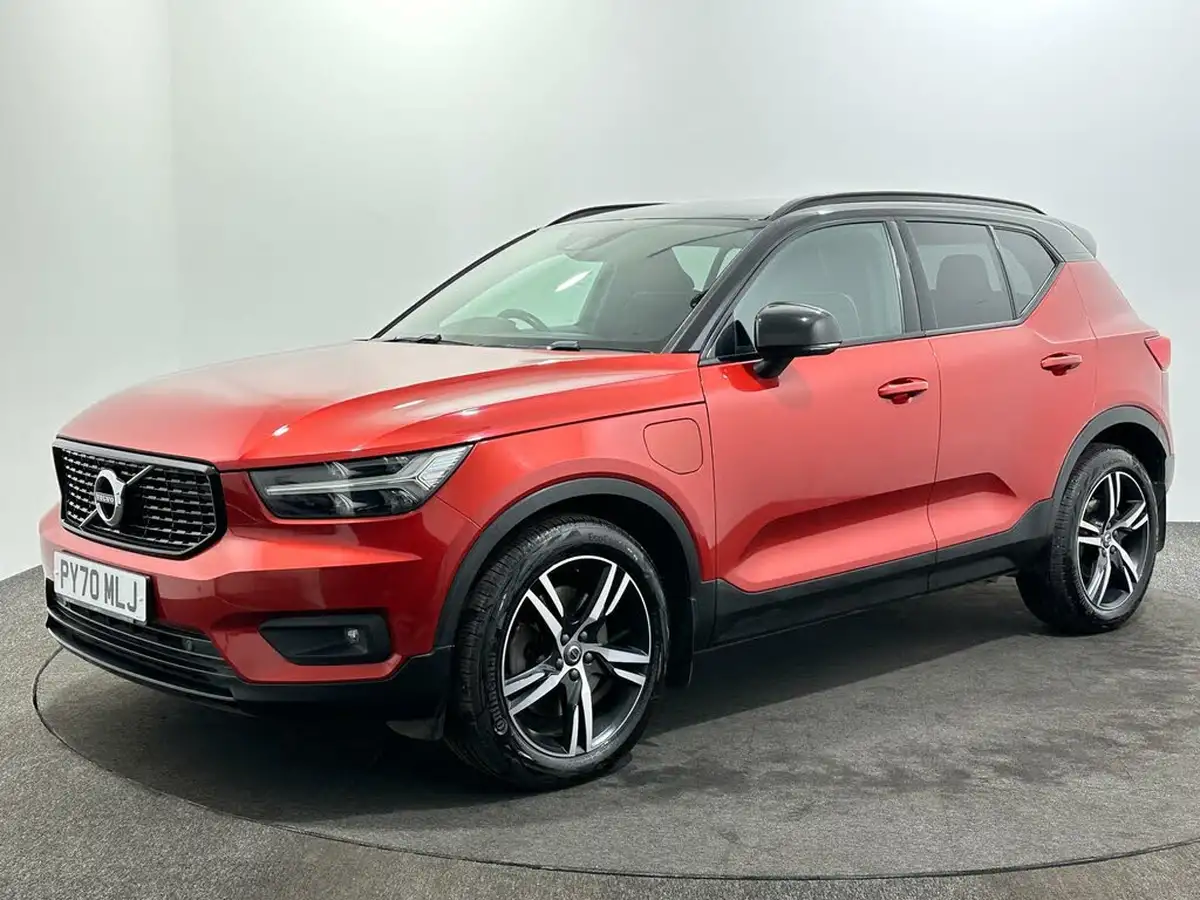 2021-volvo-xc40-15-t5-r-design-262bhp-big-2