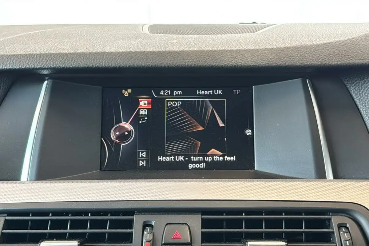 2016-bmw-5-series-20td-520d-m-sport-190bhp-touring-5d-auto-big-24