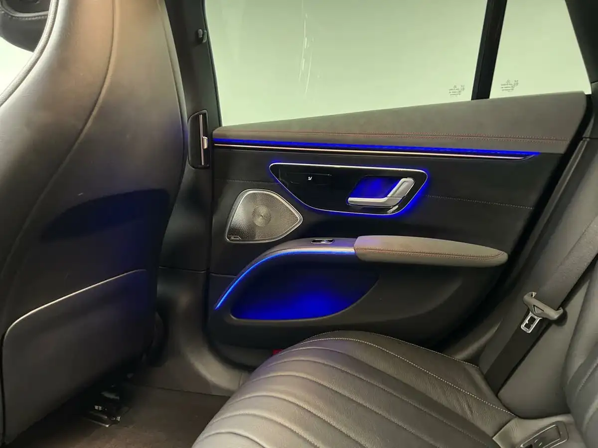 2022-mercedes-benz-eqs-e-eqs-450-amg-line-premium-big-28
