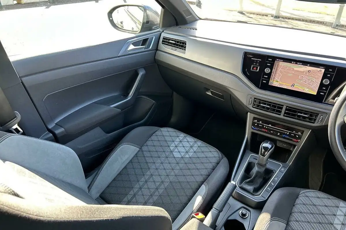 2022-volkswagen-taigo-10-tsi-r-line-dsg-big-35