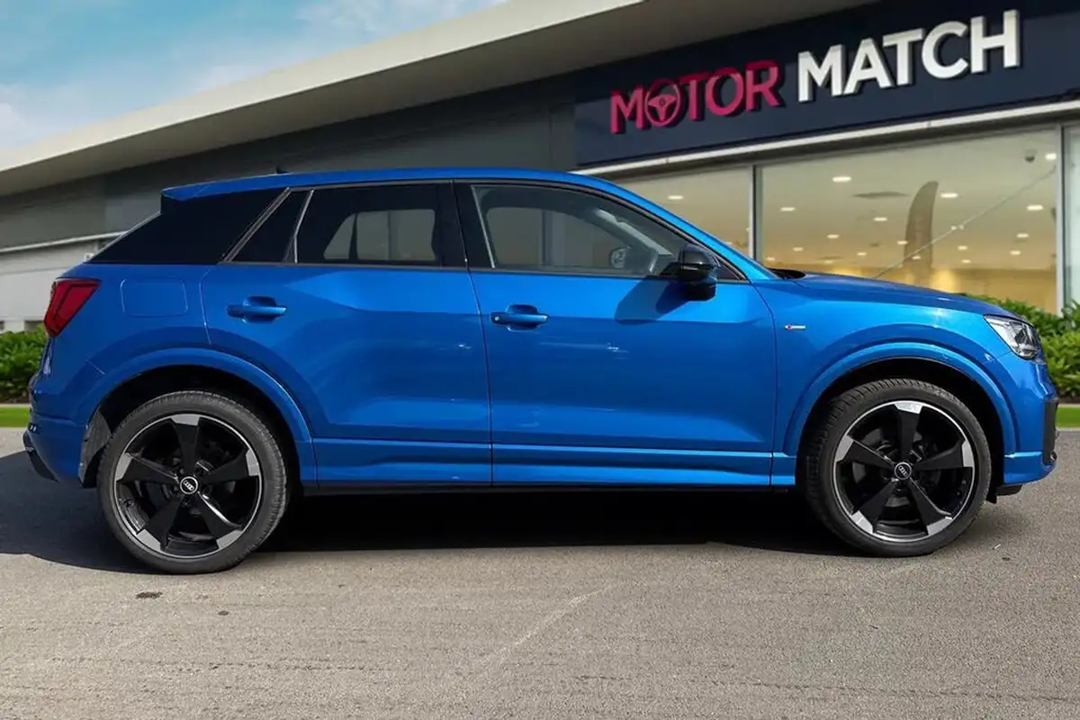 2020-audi-q2-15-35-tfsi-black-edition-1495cc-big-2