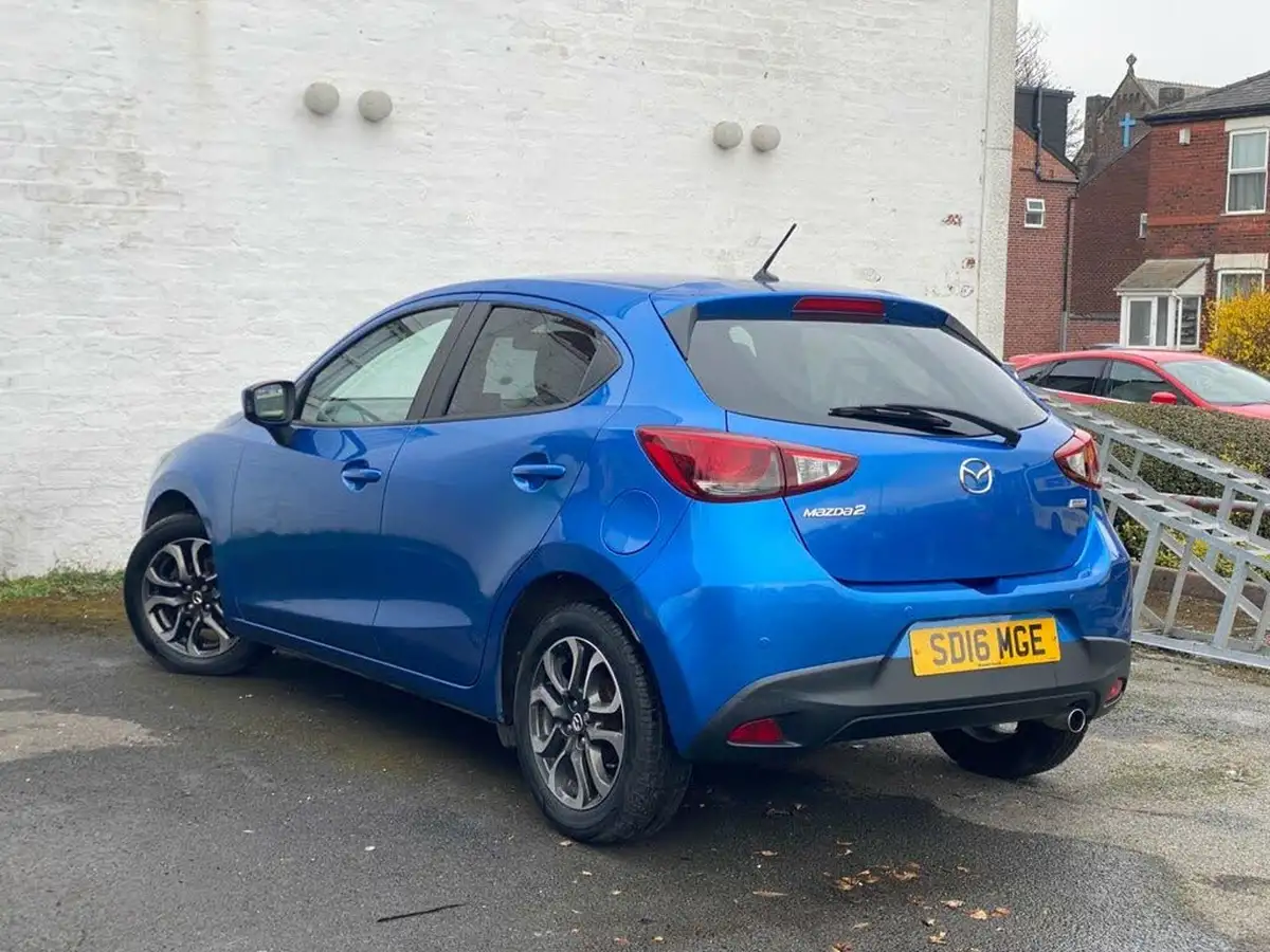 2016-mazda-mazda2-15td-sport-nav-big-10