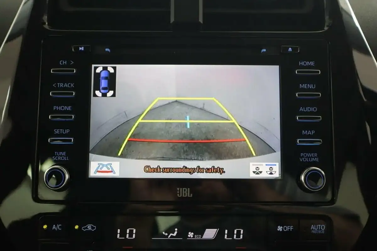 2019-toyota-prius-18-vvt-i-excel-cvt-big-44