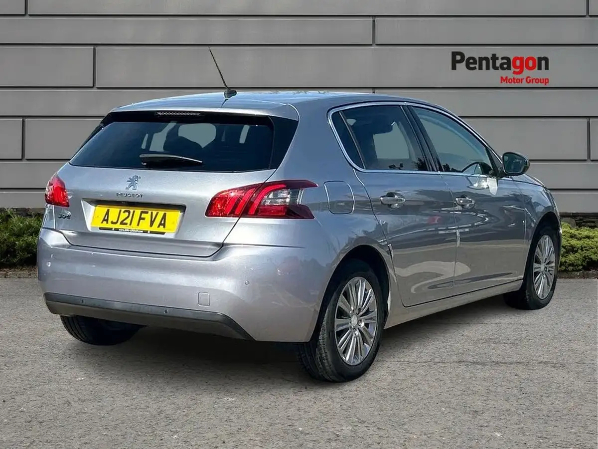 2021-peugeot-308-15-bluehdi-allure-digital-i-cockpit-eat8-big-3