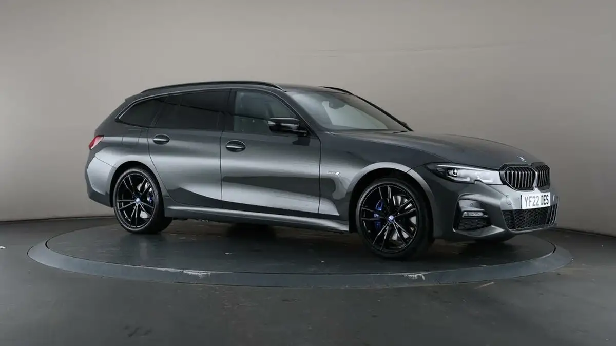 2022-bmw-3-series-20-330e-m-sport-pro-edition-touring-5d-big-47